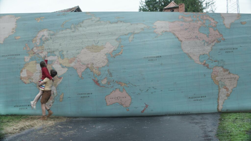 Visual Effects for Was man von hier aus sehen kann by Keller.io